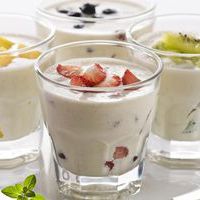 Йогурт плодово-ягодный 1,5% жирности