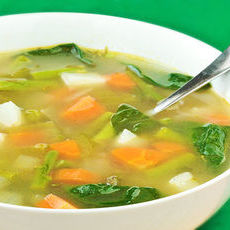 Суп из сборных овощей весенний